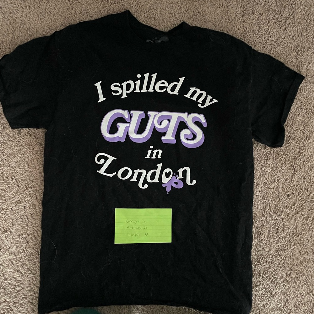 Olivia Rodrigo I Spilled My Guts in London RARE T-Shirt Size M